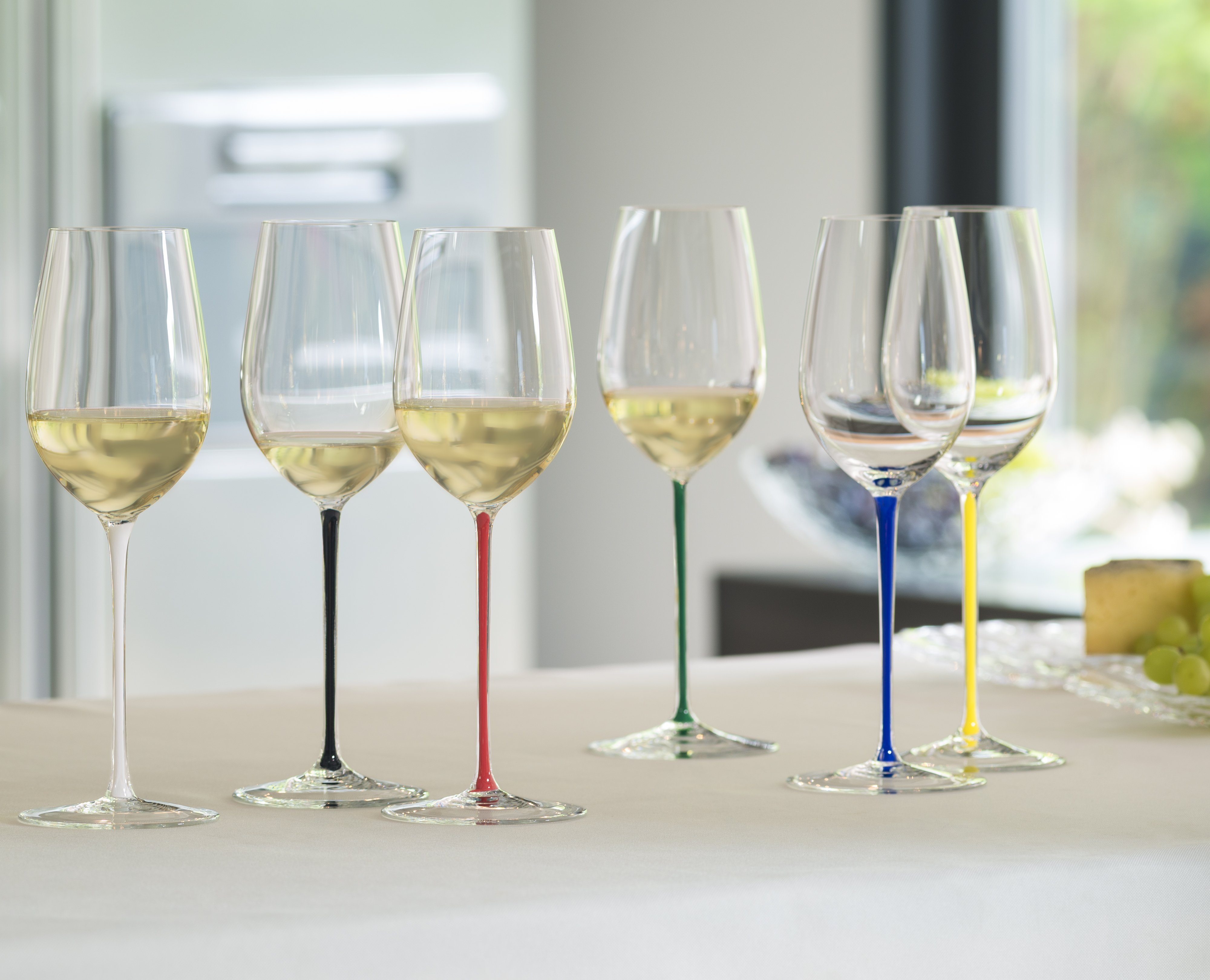 RIEDEL Fatto A Mano Riesling/Zinfandel - red